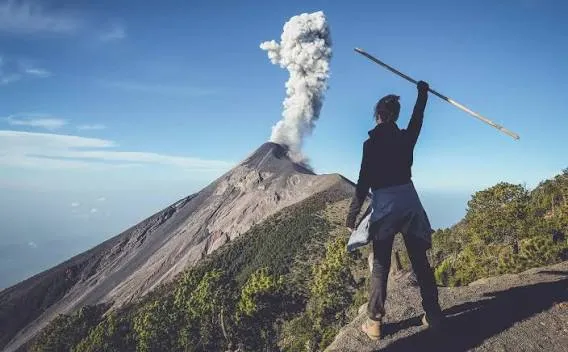 best volcano tours for solo travelers