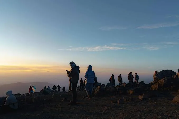 how to avoid dehydration on volcanic terrain