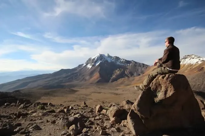 Volcano Travel Economics: Planning Low-Cost Geotourism Expeditions