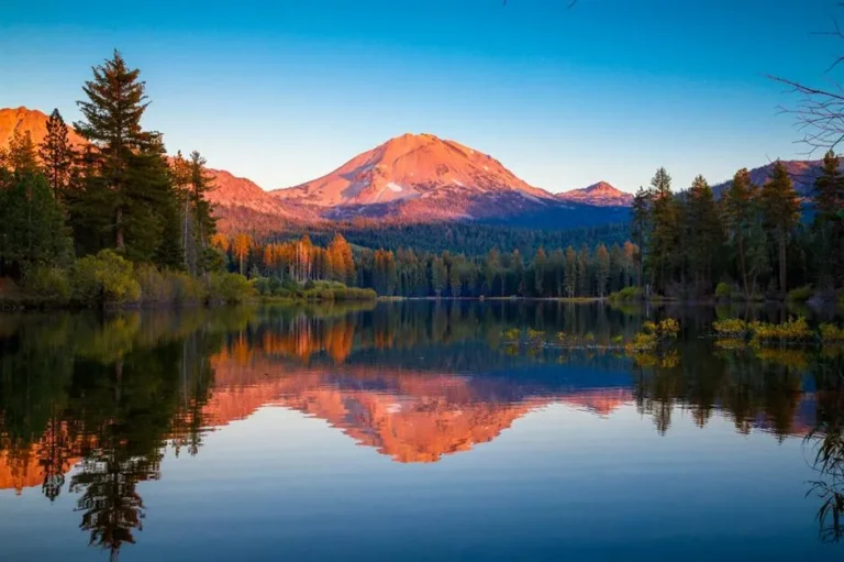 Unique Volcano Views in the US: Geologic Structural Analysis